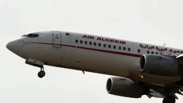 Passager clandestin à bord d un vol d Air Algérie à Orly Du nouveau