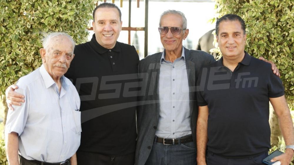 Nabil Maâloul dirige sa première séance d'entraînement  avec l'EST