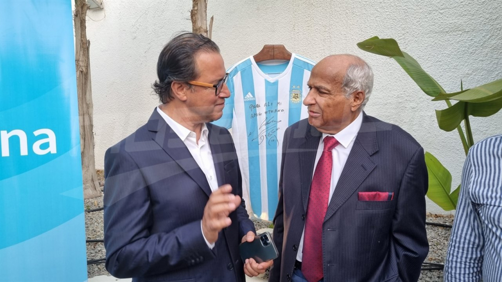 L'ambassade d'Argentine en Tunisie rend hommage à l'ancien arbitre international Ali Bennaceur
