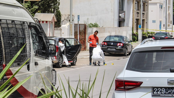 Un agent de police poignardé devant l'ambassade du Brésil