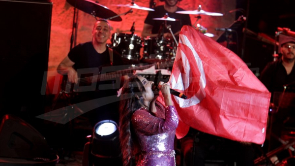 مهرجان قرطاج الدولي : سهرة لطيفة العرفاوي