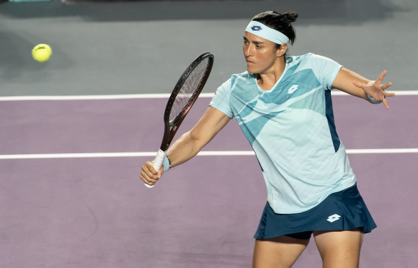 أنس جابر تنهزم أمام إيغا شفيونتيك وتودّع بطولة كانكون أنس جابر تنهزم أمام إيغا شفيونتيك وتودّع بطولة كانكون