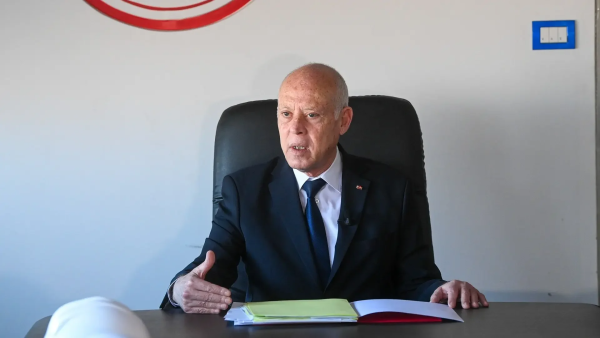 Saïed: El Fouladh doit exploiter les tonnes de ferraille abandonnée