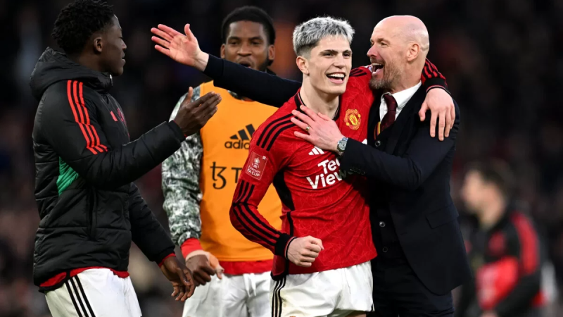 Coupe d'Angleterre: Manchester United sort Liverpool dans un match fou