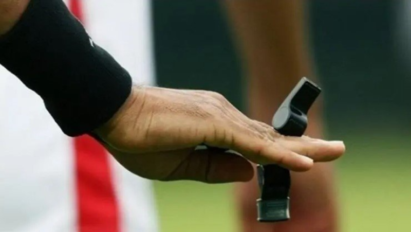 CAF: Un arbitre somalien pour EST - Mamelodi Sundowns