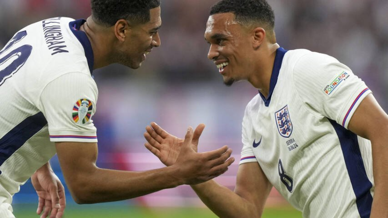 Euro: Une entrée dans la douleur des Anglais face à la Serbie