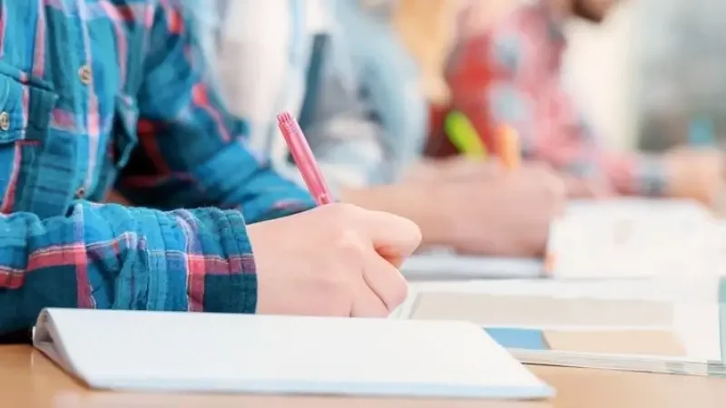 Concours des collèges pilotes : moyenne minimale et capacité d'accueil