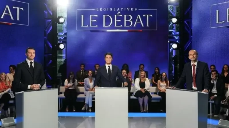 France - Législatives: Attal épingle Bardella sur les binationaux