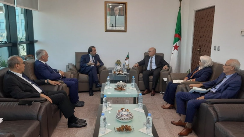 وزير التجارة الجزائري يستقبل رؤساء ...