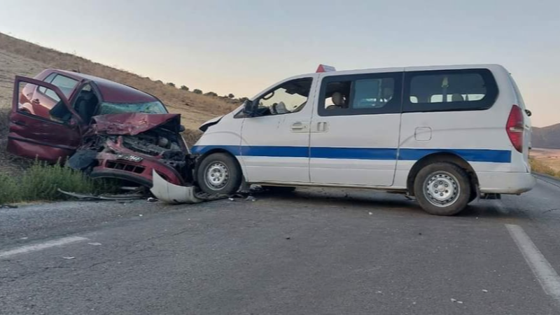 فرنانة: 9 اصابات في حادث اصطدام بين سيارة و''لواج''