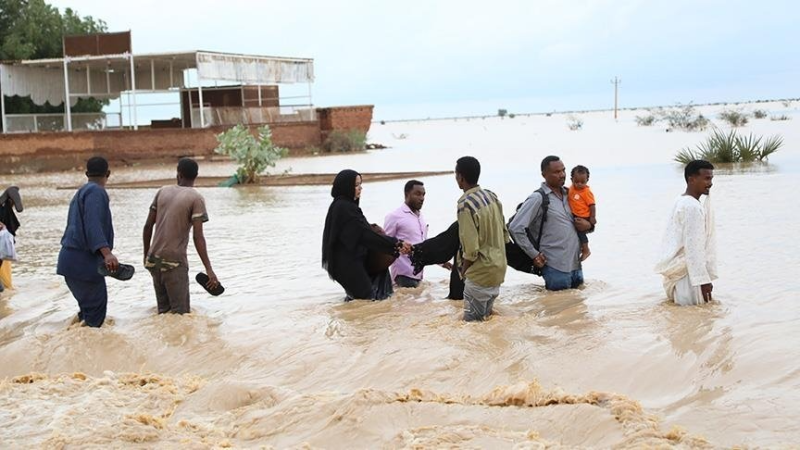 سيول جارفة تجتاح مدناً سودانية وتدمر ...