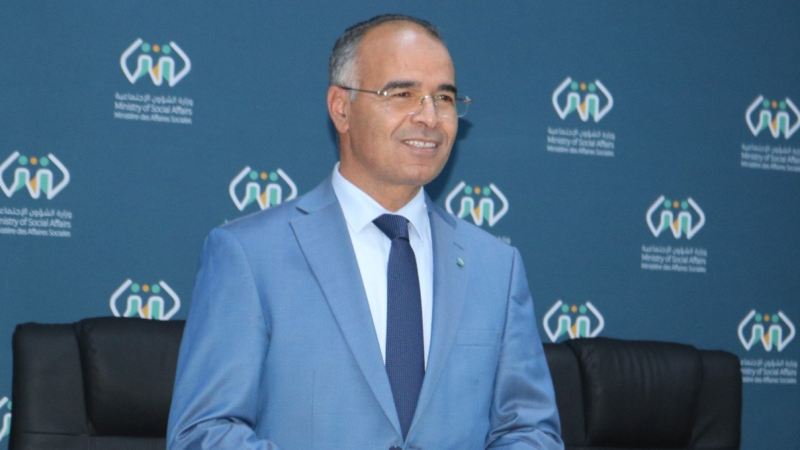 السيرة الذاتية لرئيس الحكومة الجديد ...