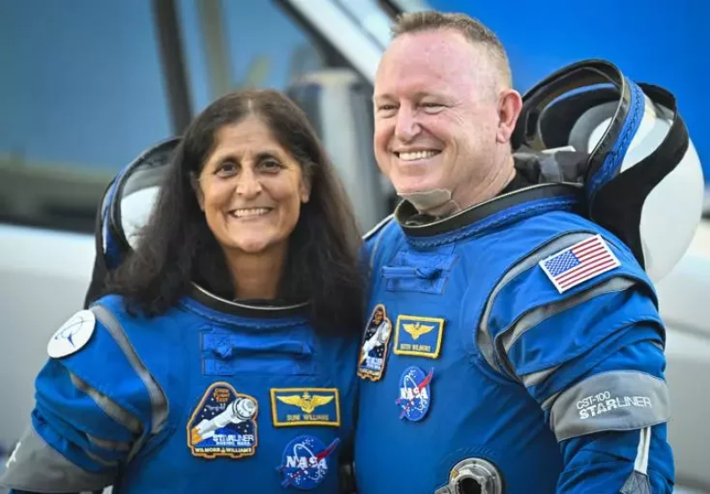 La Nasa décide du sort de ses deux astronautes bloqués dans l'ISS