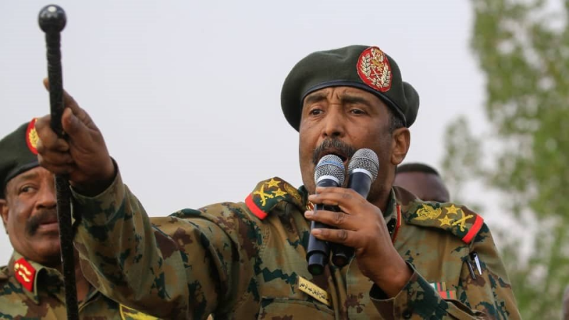 البرهان: الحرب ستسمر.. ولن يذهب منا أحد إلى جنيف