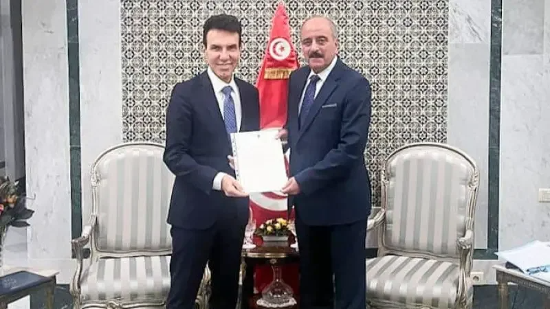 Le MAE tunisien avec l'ambassadeur de l'UE