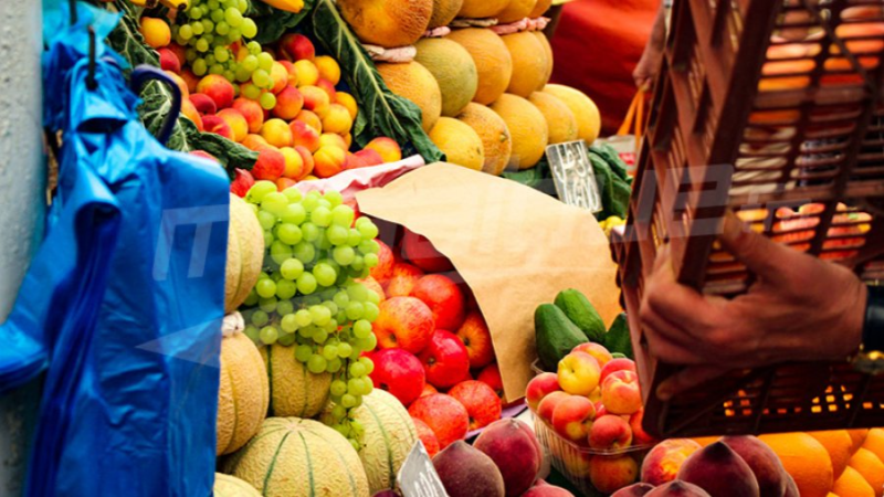 ارتفاع أسعار أصناف من الخضر والغلال ...