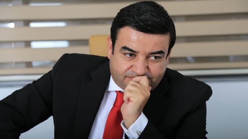الاحتفاظ بعضوين من الحملة الانتخابية ...