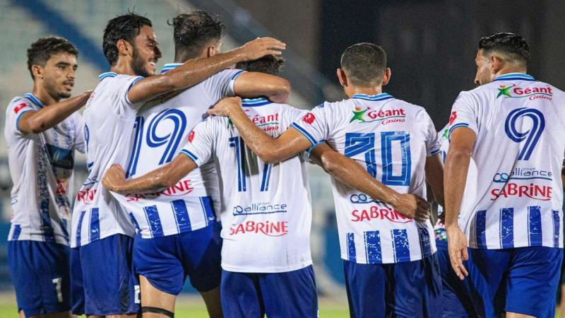رابطة أبطال إفريقيا: الاتحاد المنستيري ...