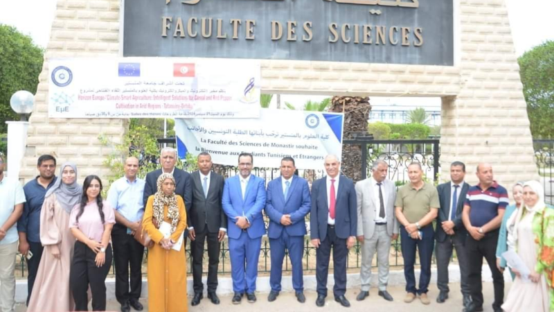تطاوين: افتتاح مشروع الفلاحة الذكية ...