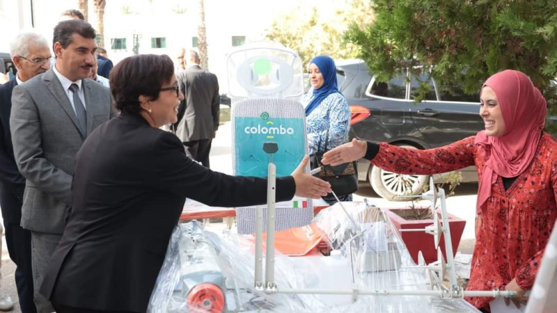 وزيرة المرأة تسلّم مشاريع تمكين اقتصادي ...