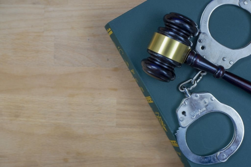 توجيه تهمة التآمر على أمن الدولة لمواطن ...