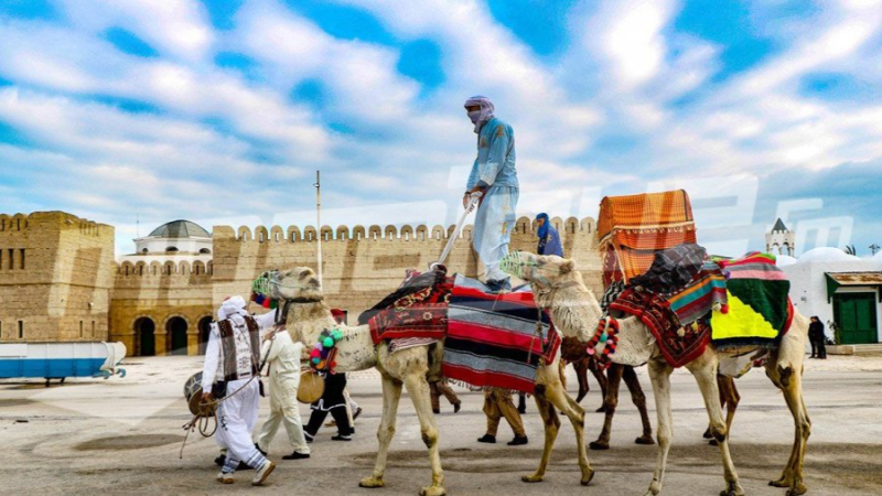 وزير السياحة يدعو المؤثرين وصناع ...