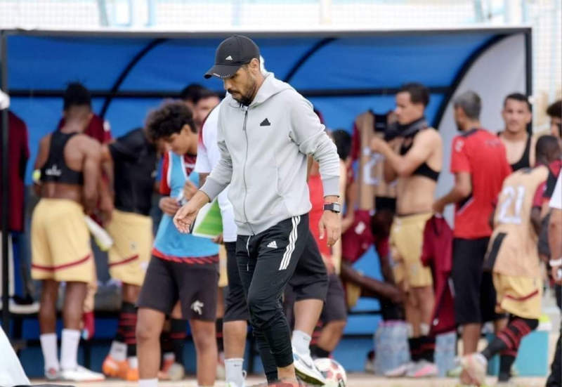 انسحاب المدرب المغربي من تدريب فريق ...