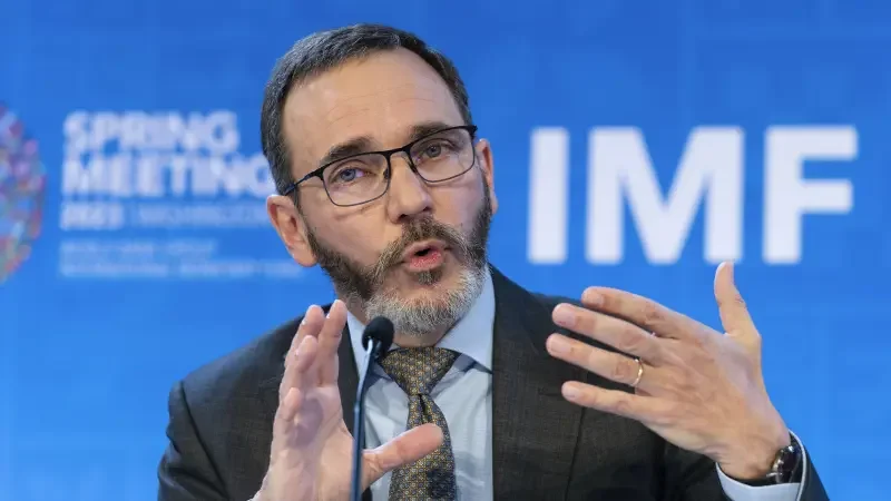 FMI: Déclin de l'inflation et un besoin de transformation économique