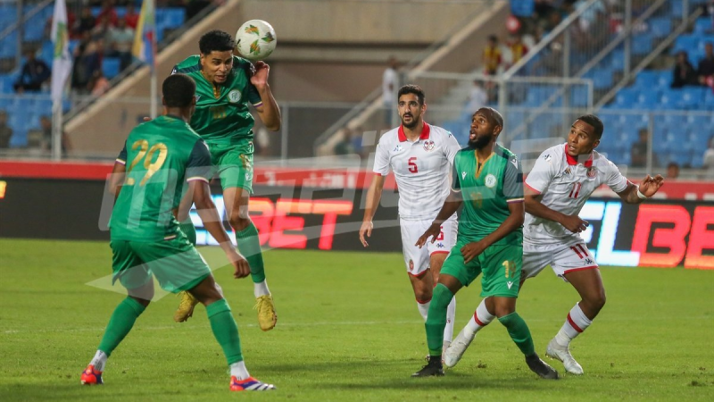 Tunisie - Comores