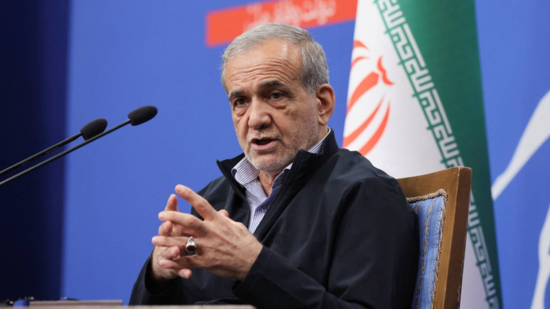 الرئيس الإيراني: سنرد بالشكل المناسب على ...