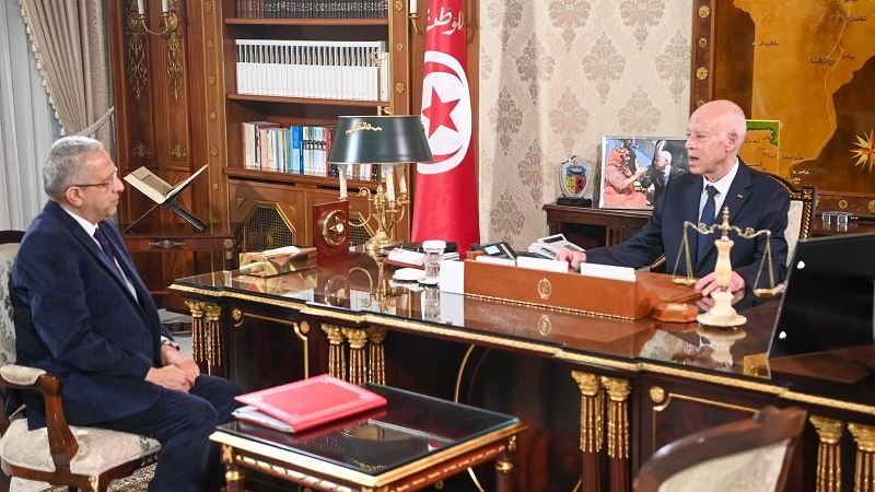 رئيس الجمهورية يدعو لتكثيف الفرق الطبية ...