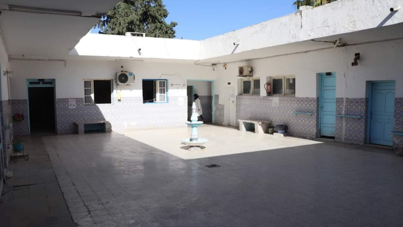 والي جندوبة يبحث إعادة تهيئة دار المسنين ...