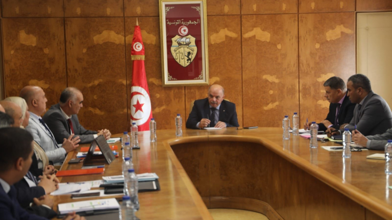 وزير النقل يعلن إجراءات عاجلة لتحسين ...