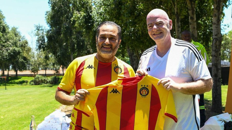 Riadh Bennour - Gianni Infantino