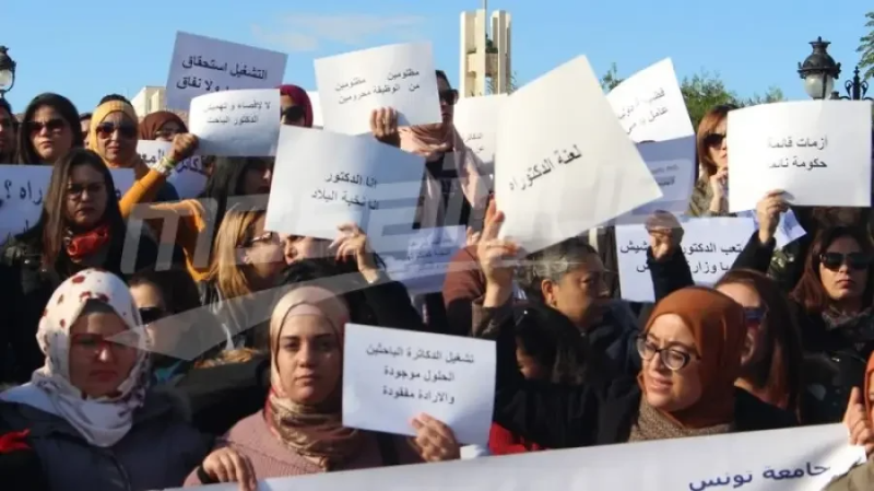 رمزي المحمودي: احفظوا كرامة الدكاترة ...