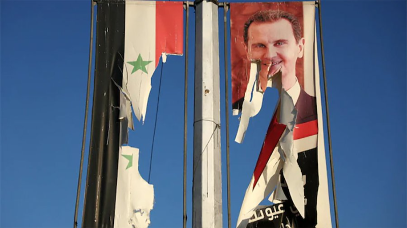 حزب البعث الحاكم في سوريا يعلق عمله 'حتى ...