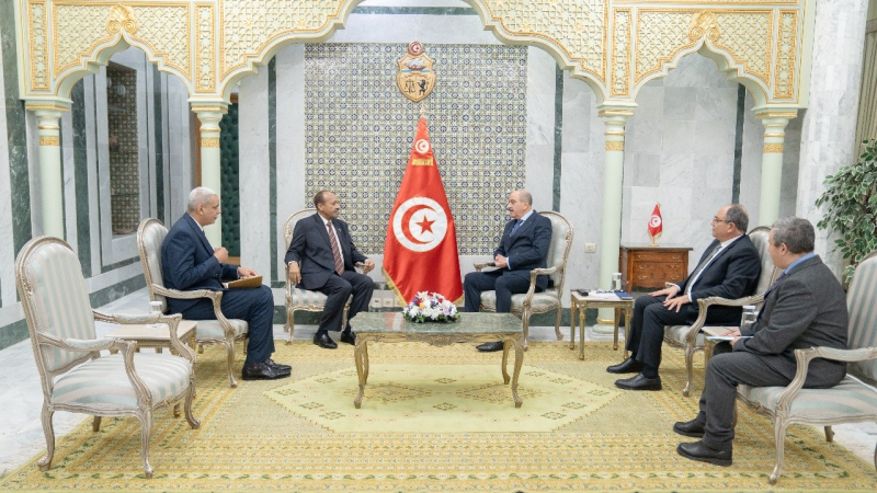 وزير الخارجية يستقبل السفير السوداني ...