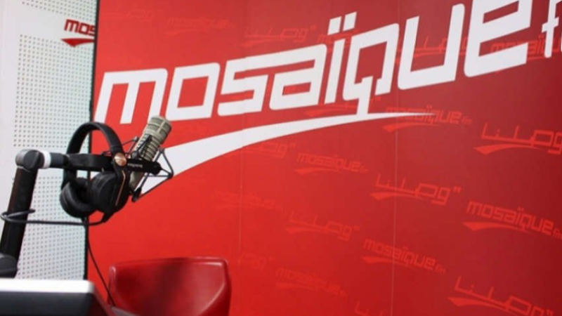 الوضع البيئي وتسوية ملف الأساتذة ...