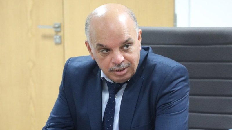 تونس..وزير النقل يعلن الخطوط العريضة ...