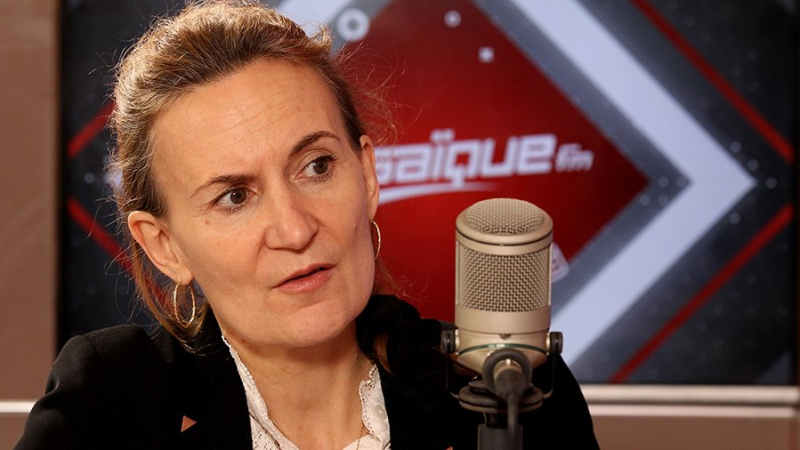 فرنسا تمنح أكثر من 100 ألف تأشيرة ...