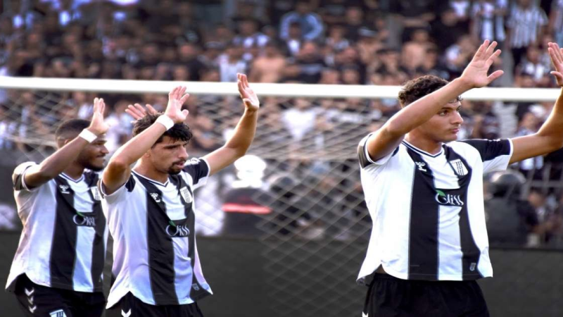 كأس الكنفدرالية: تشكيلة النادي الصفاقسي ...