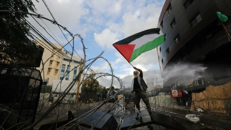 باحث سياسي: التزام الاحتلال بالهدنة ...