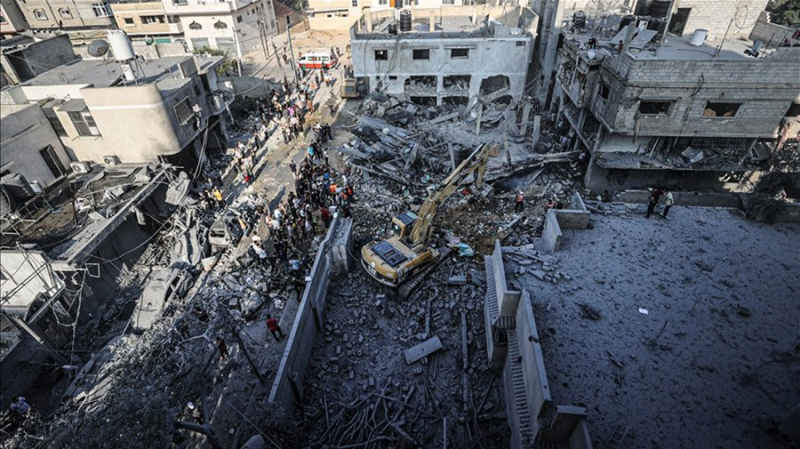 محلل فلسطيني: أحياء سكنيّة بغزة اختفت.. ...
