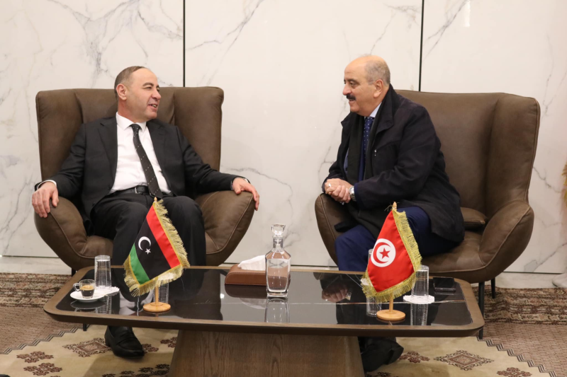 Nafti et son homologue libyen