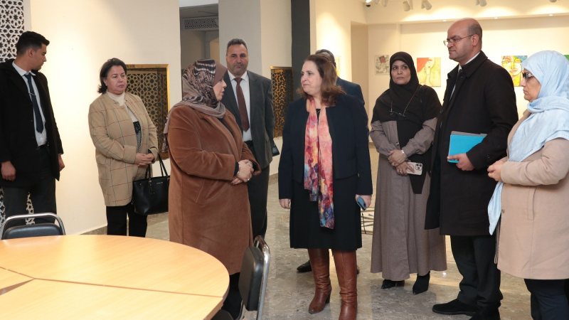 وزيرة الشؤون الاجتماعية الليبية و وزيرة الأسرة والمرأة والطفولة