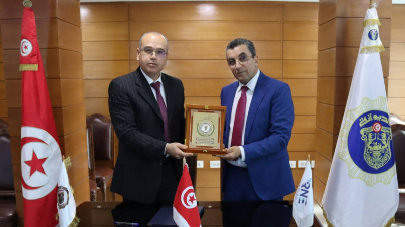 إمضاء اتفاقية لتبادل المعطيات بين ...
