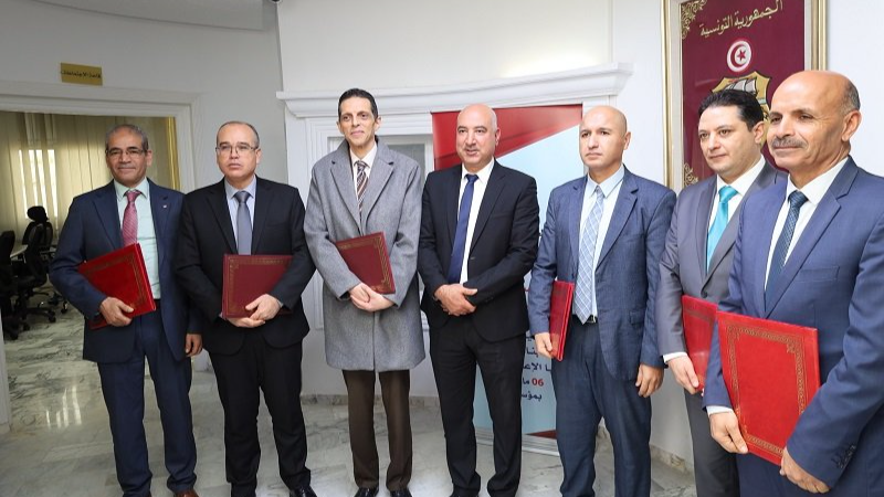 امضاء اتفاقيات