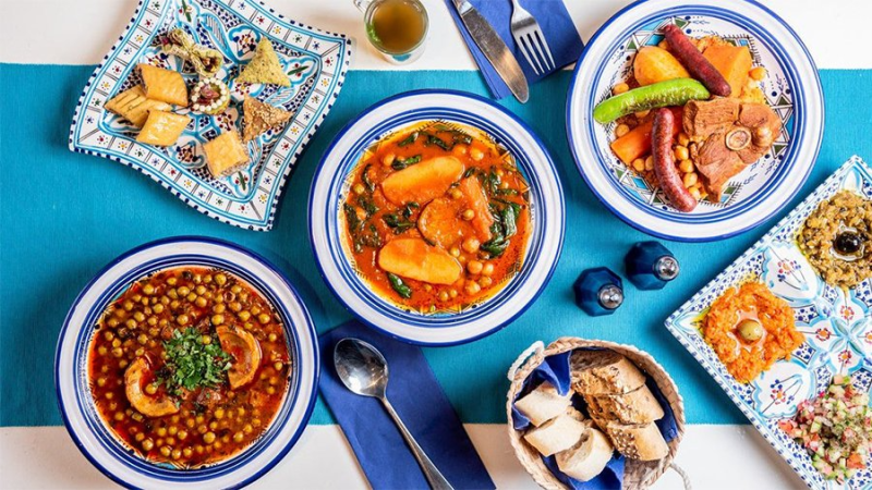 مائدة افطار