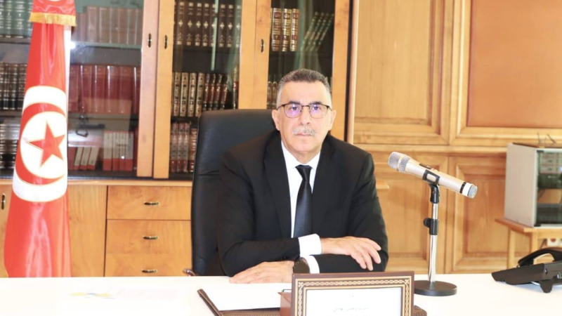 وزير أملاك الدولة