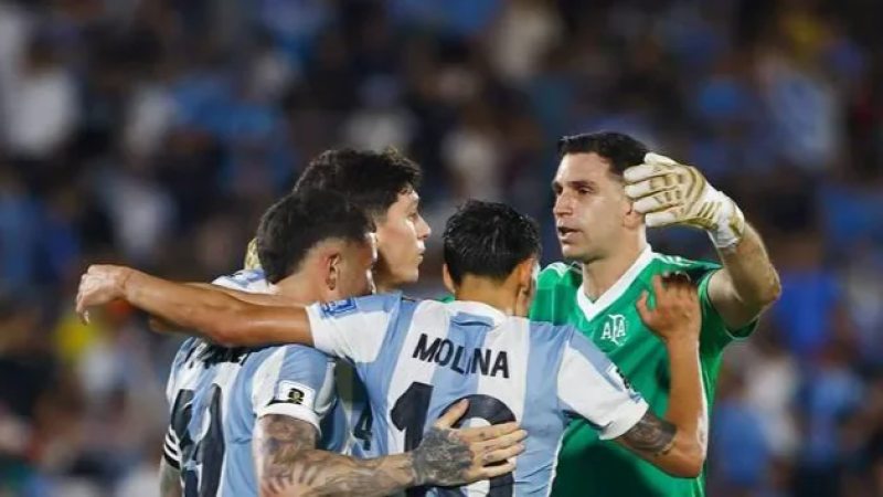 Mondial26: L'Argentine qualifiée après le nul entre Bolivie et Uruguay